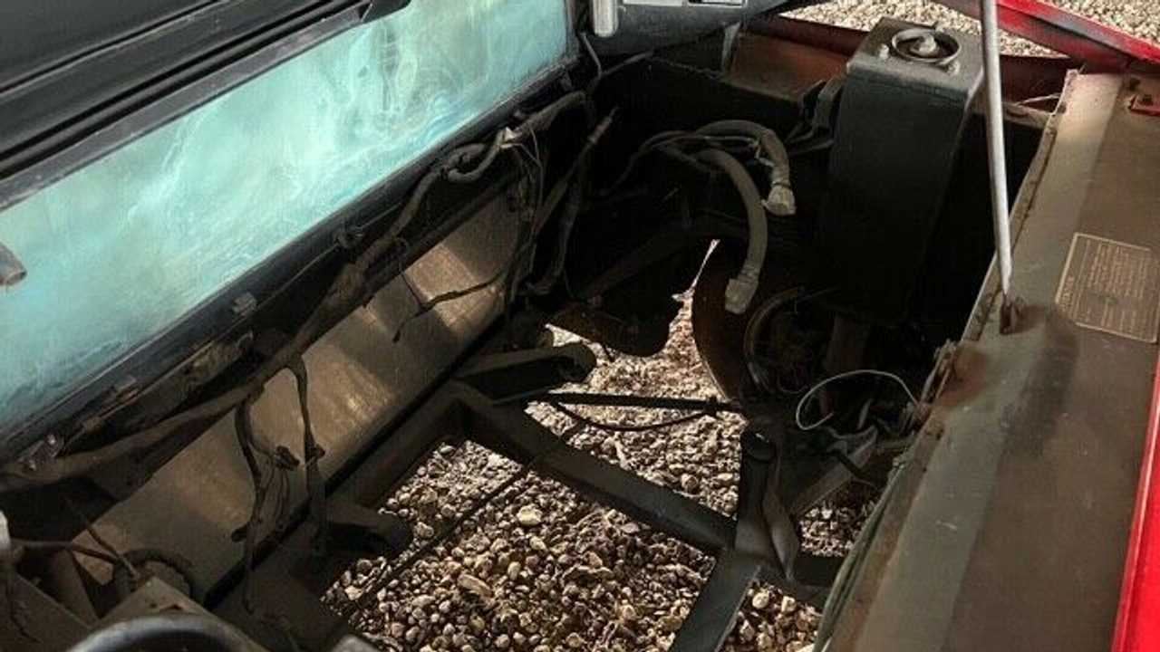 La Lamborghini Urraco P111 abbandonata venduta su eBay