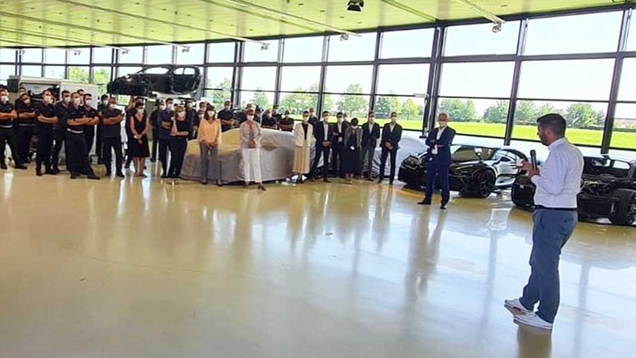 Mate Rimac visita la sede Bugatti