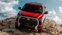 2022 Toyota Tundra Limited TRD Off-Road Exterior Front Quarter