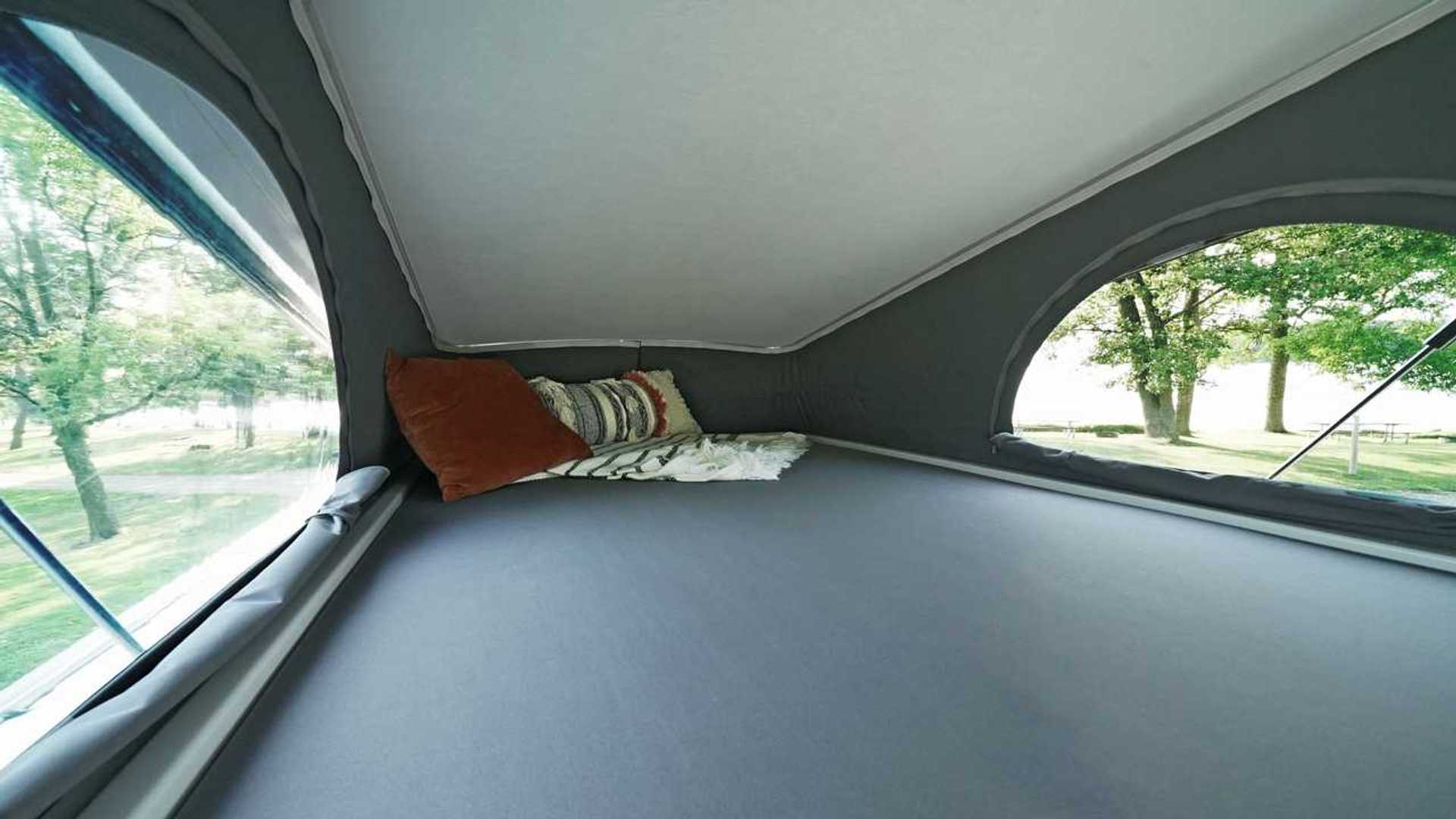 Winnebago Ekko Pop Top Fotos