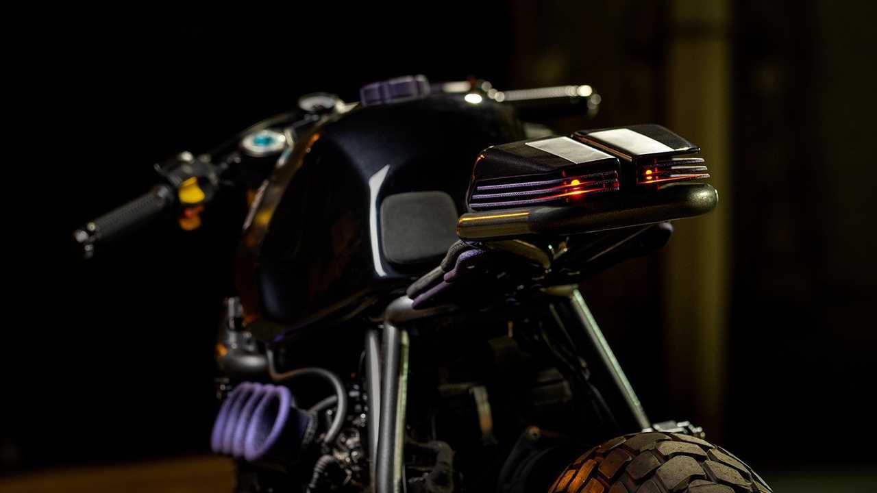 Killer K: BMW K1100RS - Cola