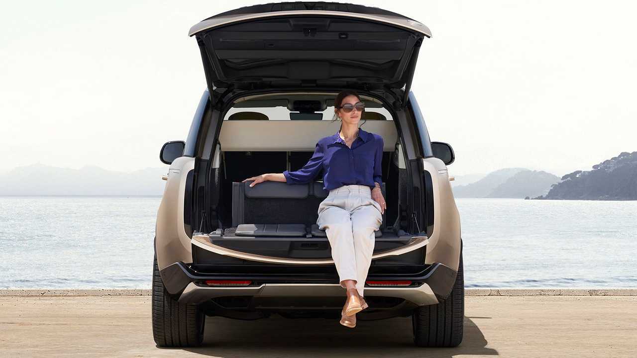 Range Rover пятого поколения, багажник