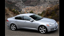Test: Jaguar XF SV8