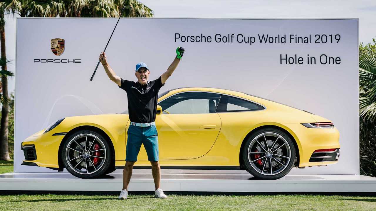 Porsche 911 remportée à la Porsche Cup