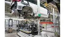 BMW X5 xDrive45e production - Battery installation