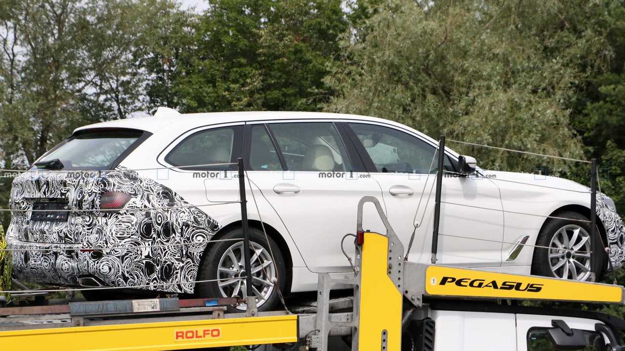 Makyajlı BMW 5 Serisi Touring yeni casus fotoğraflar