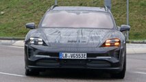 Porsche Taycan Cross Turismo (2021) praktisch ungetarnt