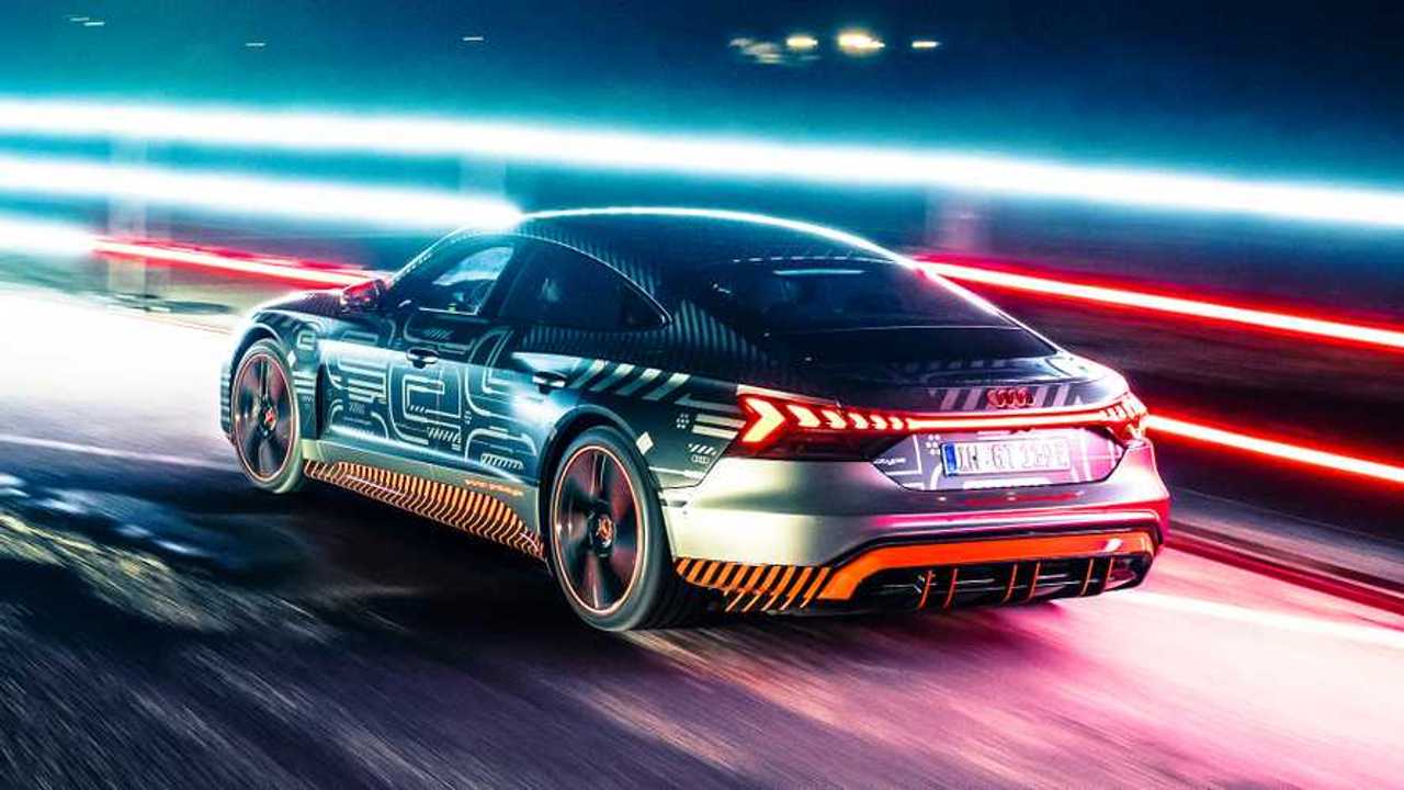 Audi e-tron GT di Babbo Natale
