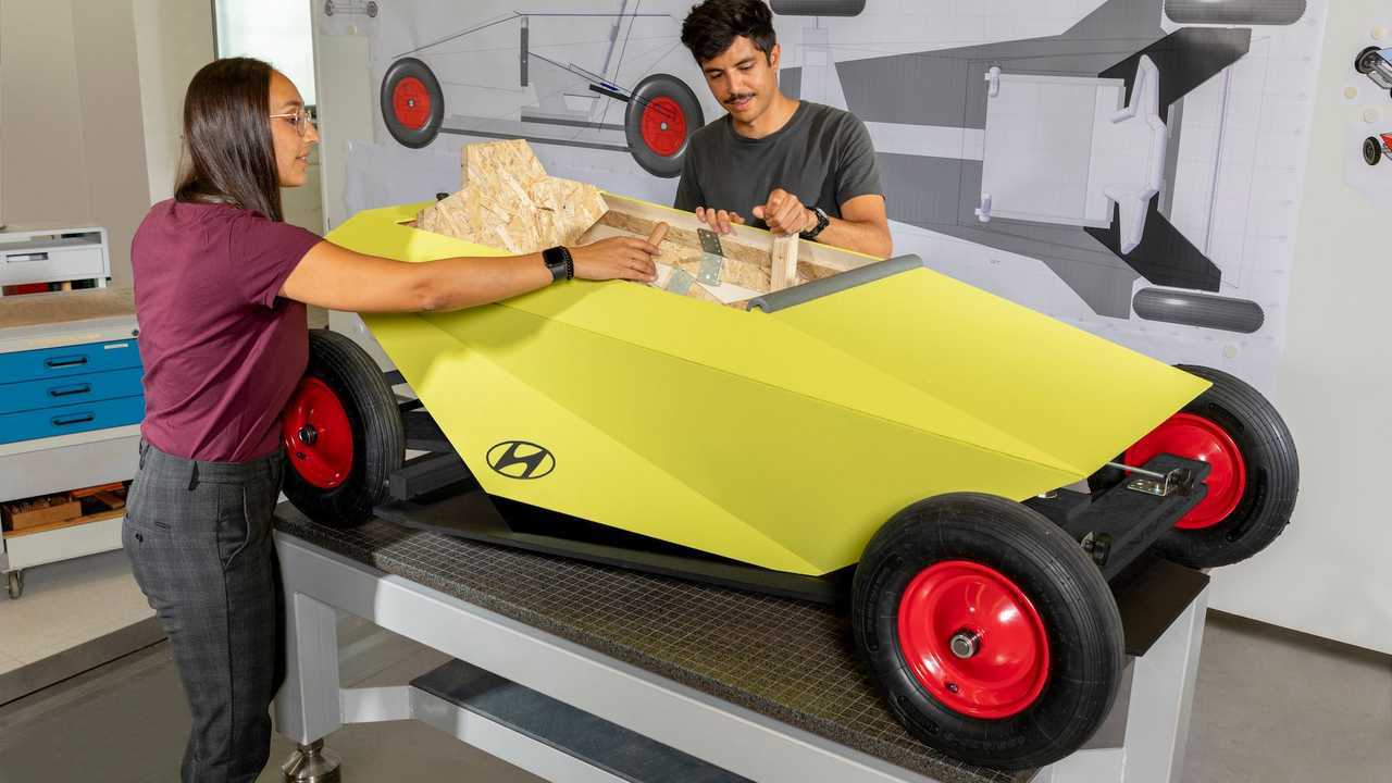 Hyundai D.I.Y. Soapbox