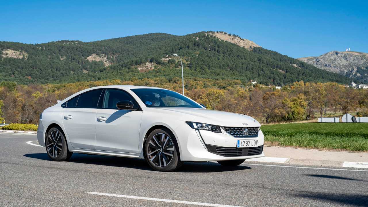 Peugeot 508 HYbrid 225 2020 primera prueba