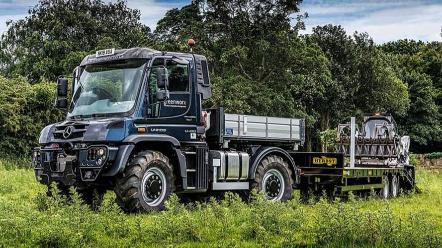 Mercedes-Benz Unimog Tree Removal
