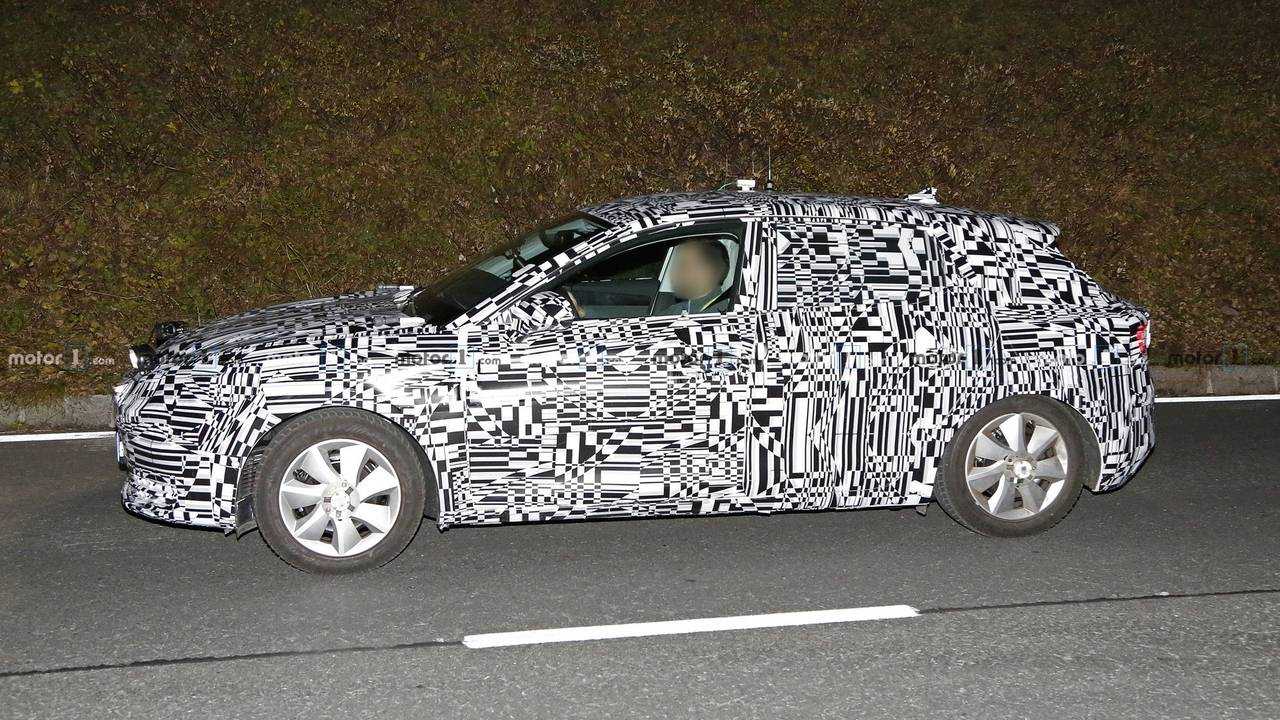2019 SEAT Leon spy photo