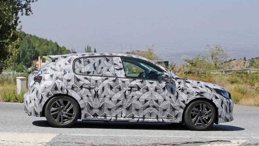 2019 Peugeot 208 spy photo