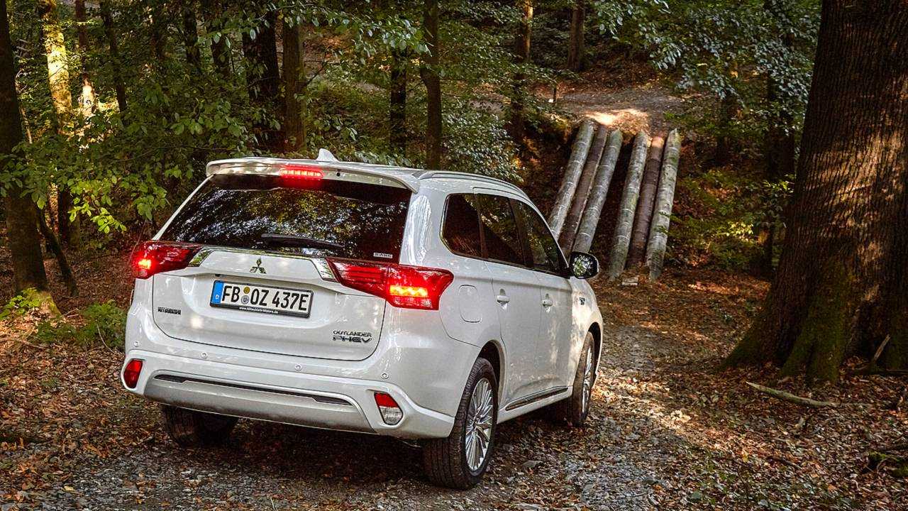 Mitsubishi Outlander PHEV 2019 Test