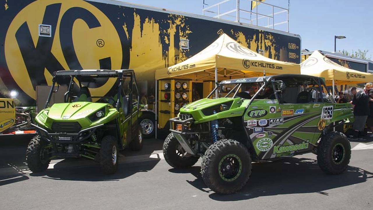 The SXS Industries Kawasaki team sits pretty in contingency next to the KC Hilites race support rig. KC had a full display at contingency, including some great deals on their industry leading light products!