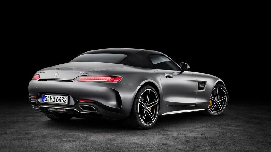 2018 Mercedes-AMG GT Roadster