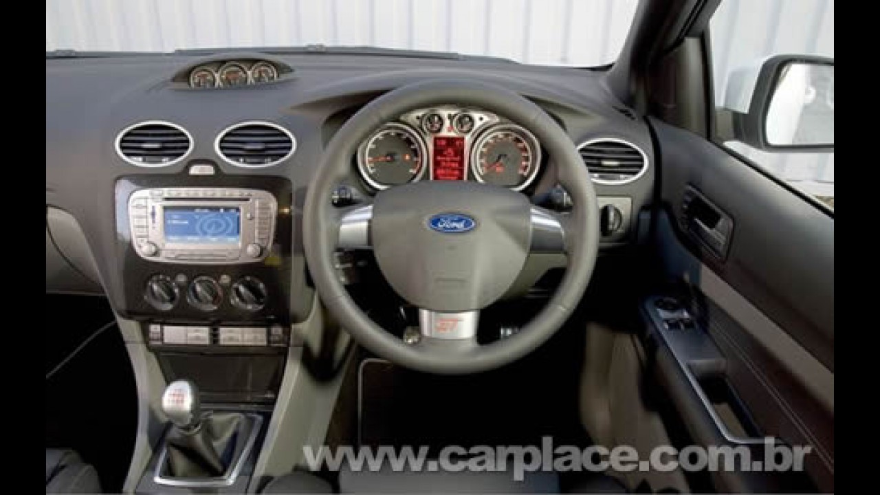 Mais esportivo: Novo Ford Focus ST 2009 começa a ser vendido no Reino Unido