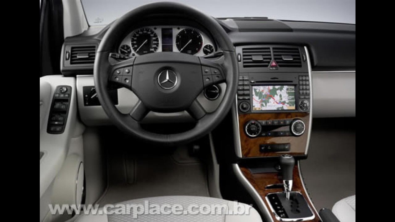 Novo Mercedes-Benz Classe B já está a venda no Brasil a partir de R$ 125.500