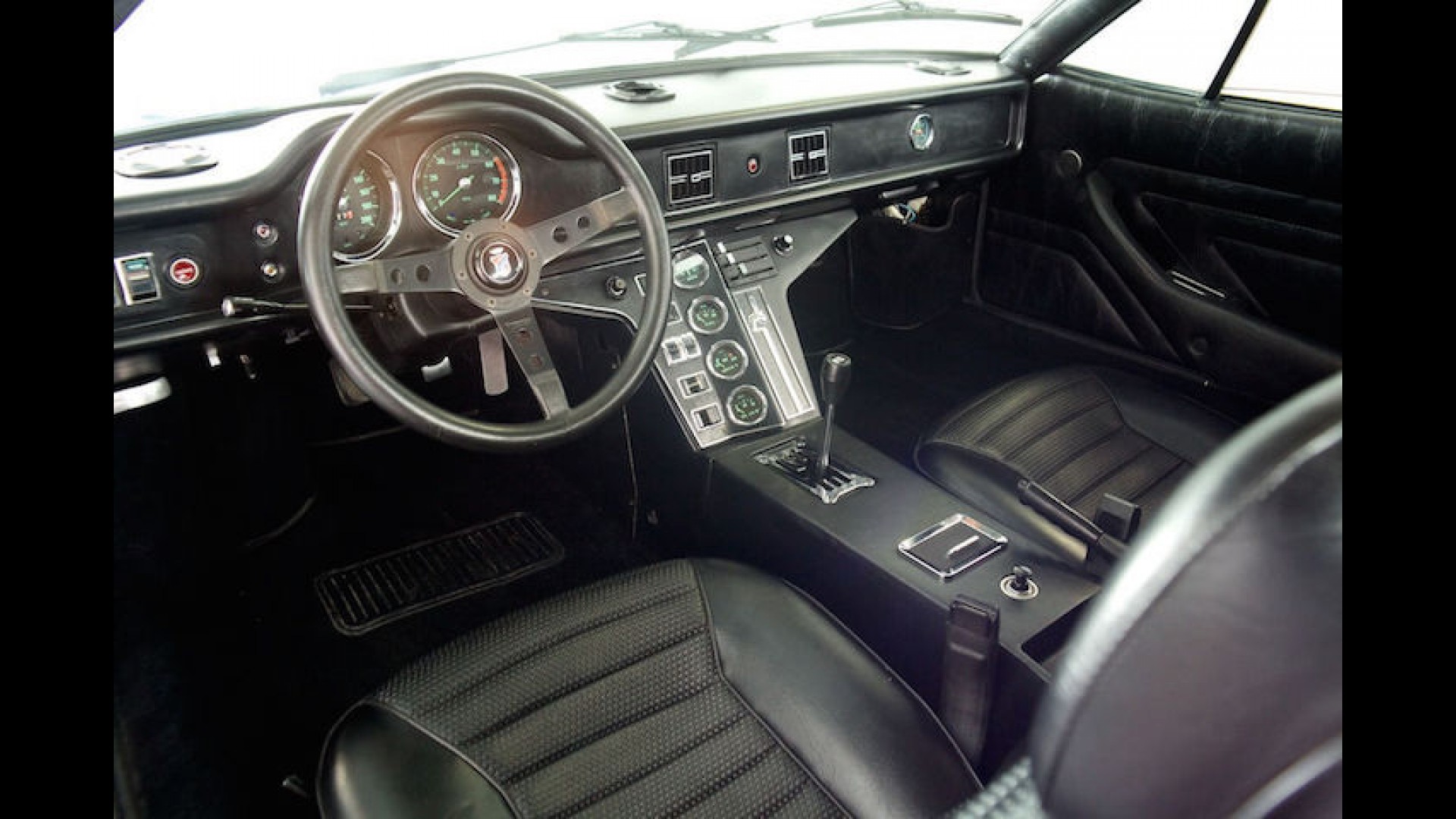 This Stunning De Tomaso Pantera Has Only 785 Miles to its Name