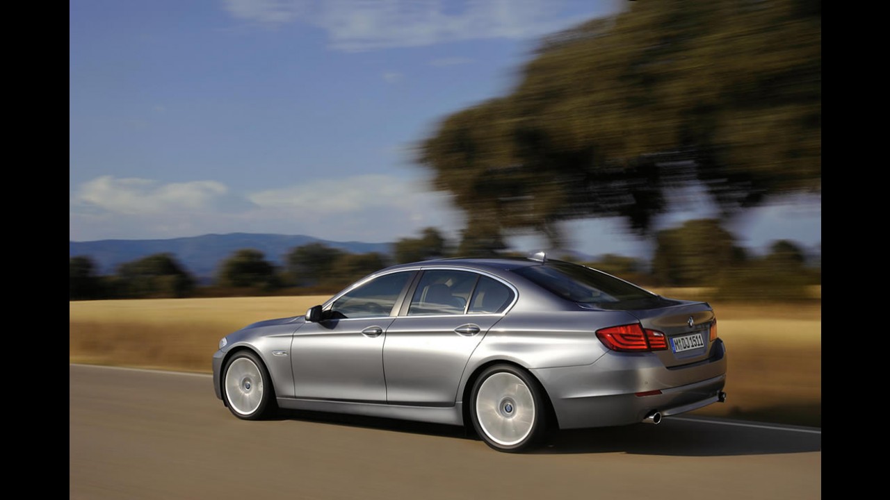 Novo BMW Série 5 é revelado oficialmente - Veja galeria de fotos em alta resolução