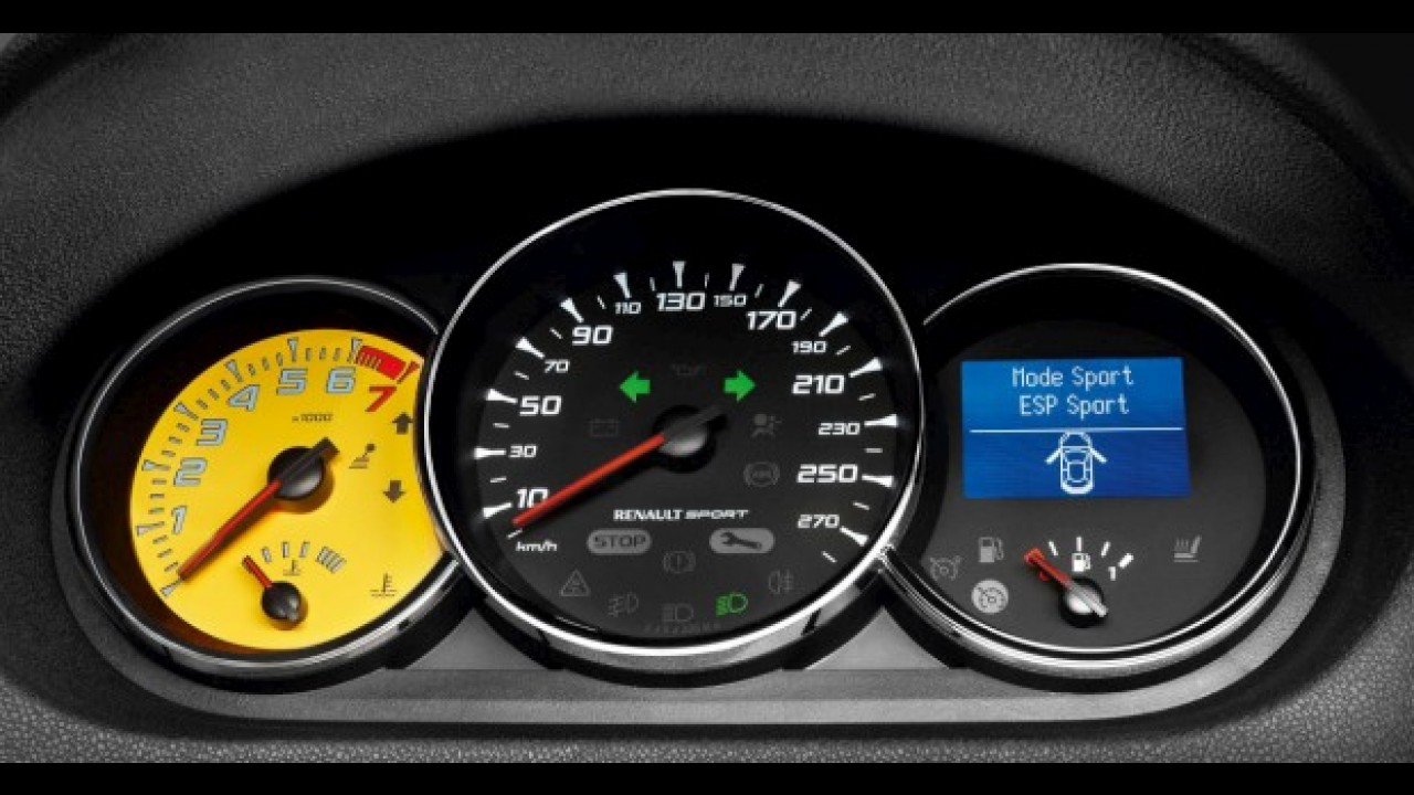 Renault divulga preços e novas fotos do Mégane RS 2010 - Veja em alta resolução