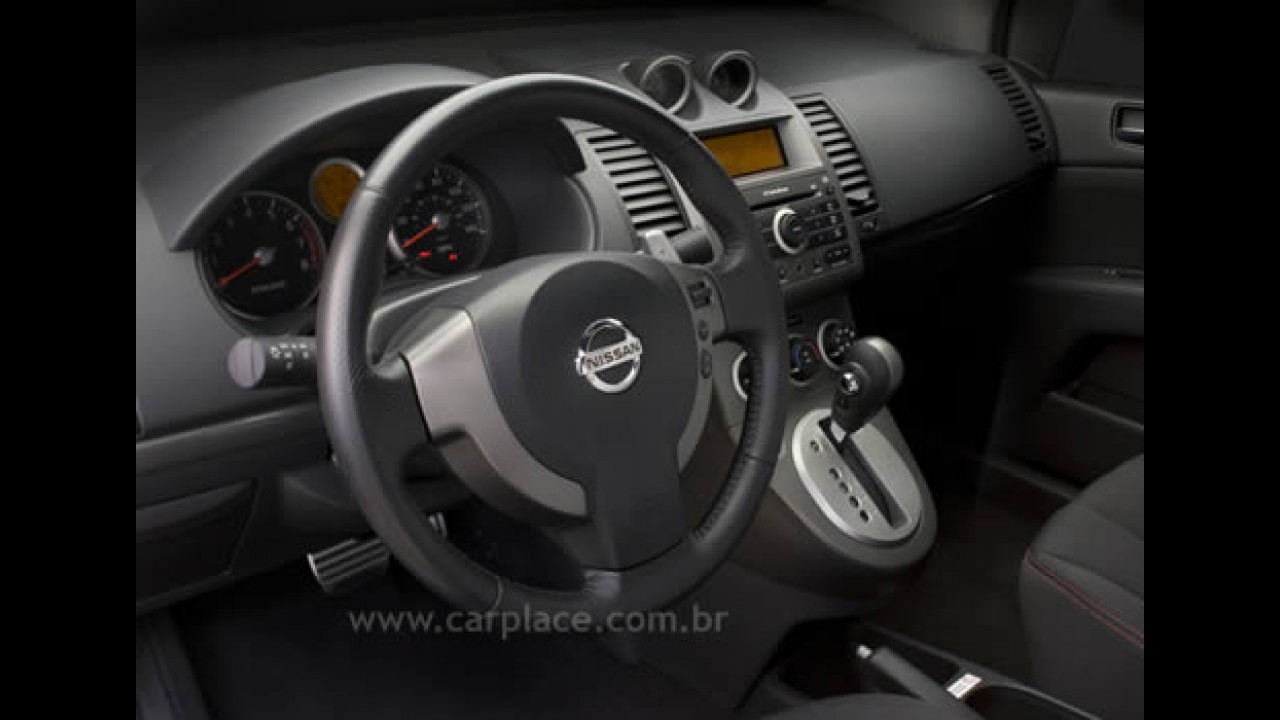 Nissan Sentra SE-R - Versão esportiva com 200cv pode vir ao Brasil