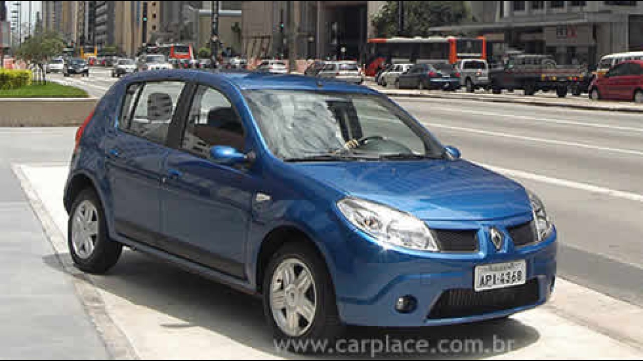 Sucesso do Logan faz Renault bater recorde de vendas em novembro