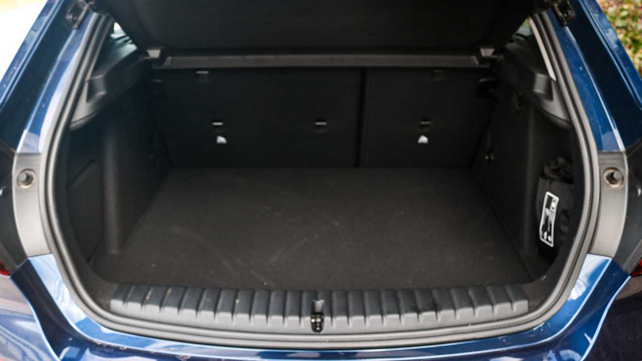 Crítica: BMW 118i Sport (F40)