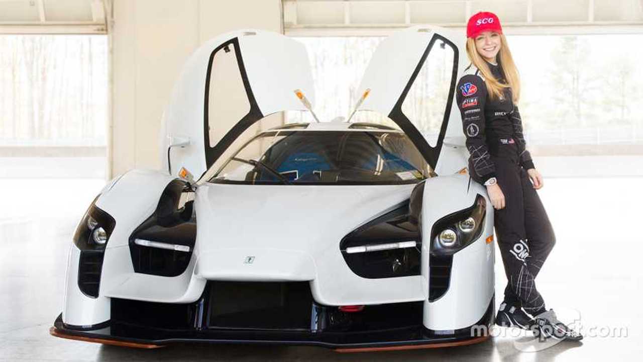 Aurora Straus test the SCG 003C
