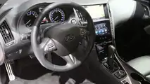 2017 Infiniti Q30S Paris Motor Show