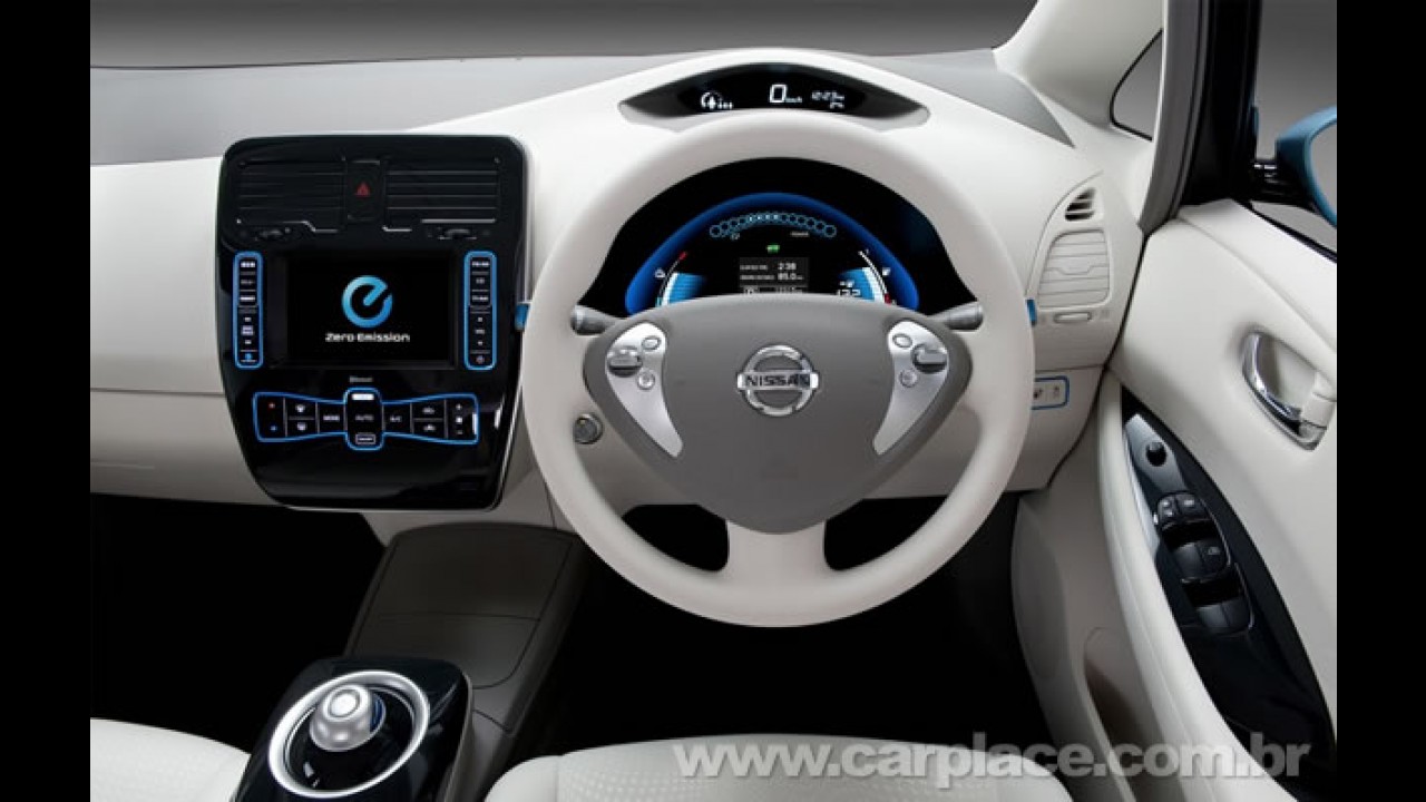 Nissan Leaf EV - Marca japonesa revela o seu primeiro carro médio totalmente elétrico