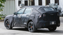 Maserati Levante spy photo