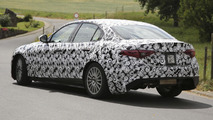 Alfa Romeo Giulia spy photo