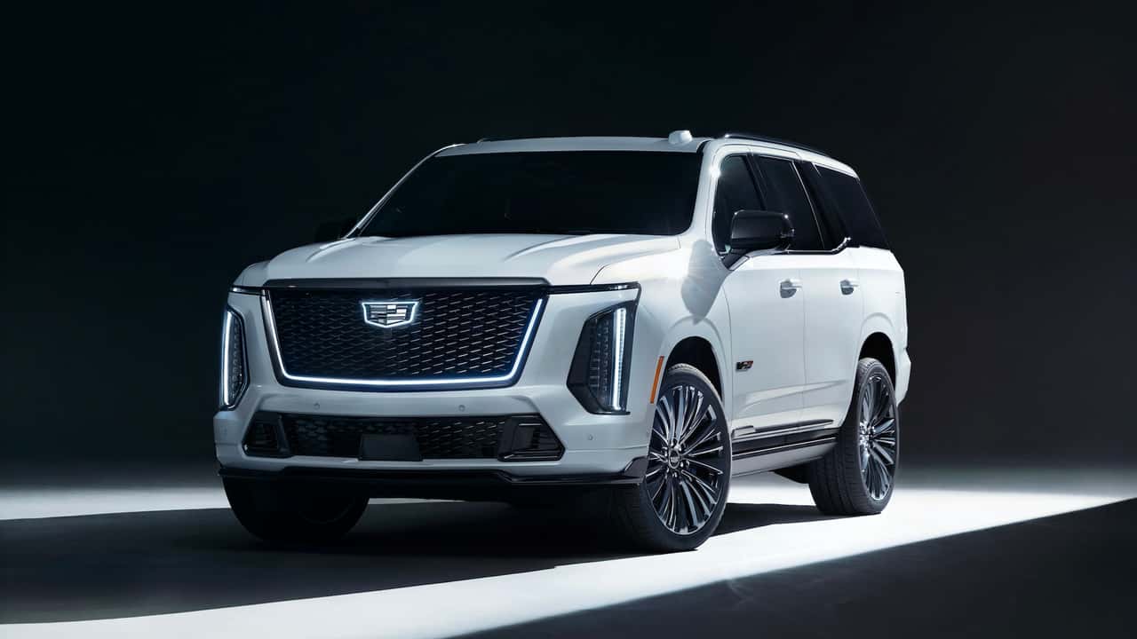 Cadillac, 125. Yılı Kutlamak İçin 239.000 Dolarlık Bir Escalade-V Üretti