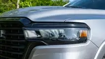 Ram 1500 V8, la prova di Motor1.com