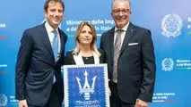 Maserati, sello conmemorativo del centenario del tridente