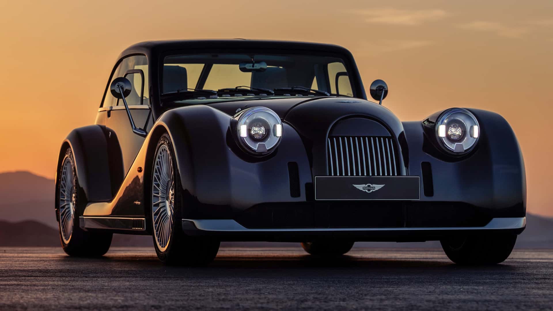 https://cdn.motor1.com/images/mgl/8A3KzP/s1/2026-morgan-midsummer-coupe.jpg