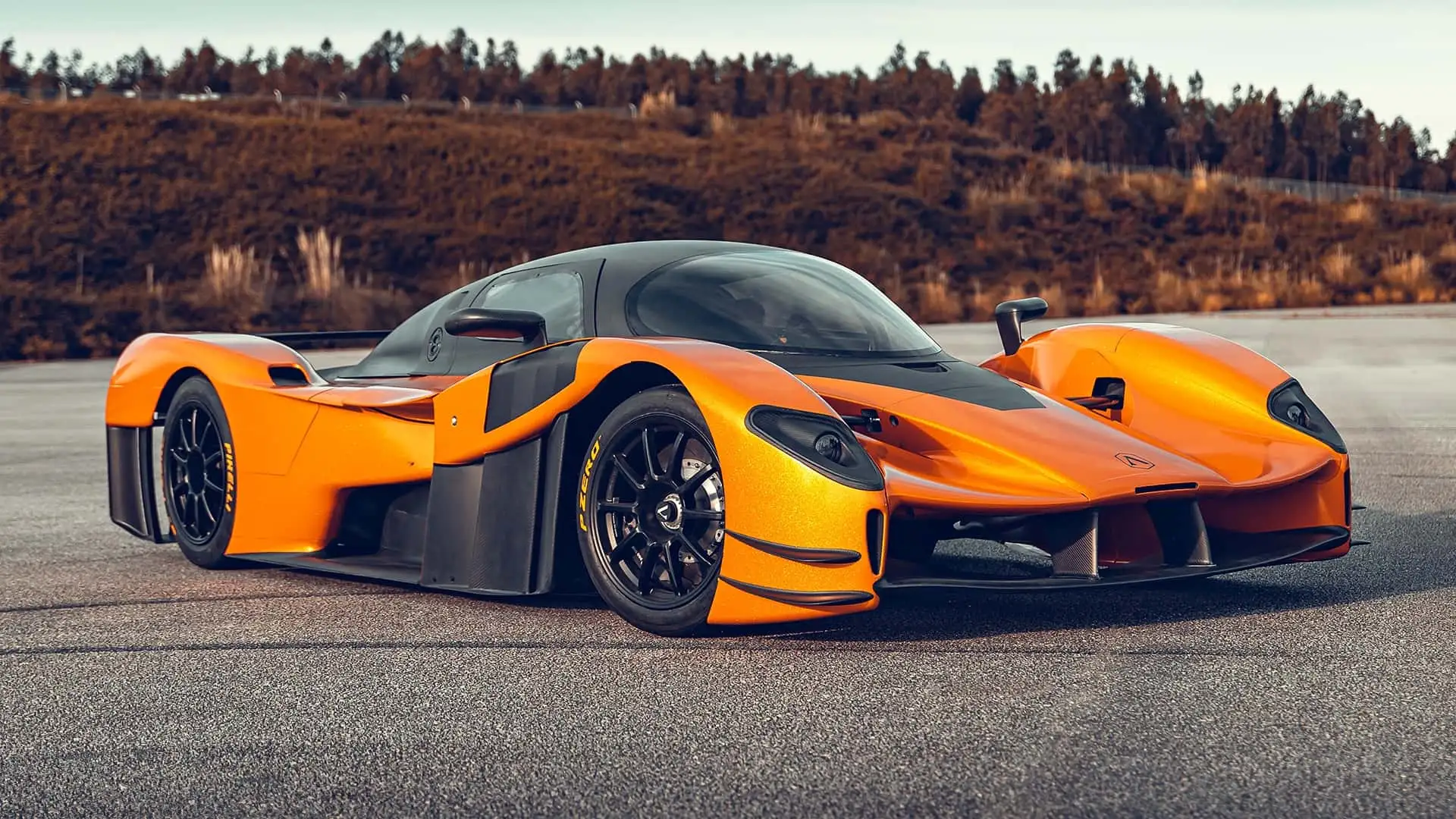https://cdn.motor1.com/images/mgl/8A3WQB/s1/adamastor-furia.webp
