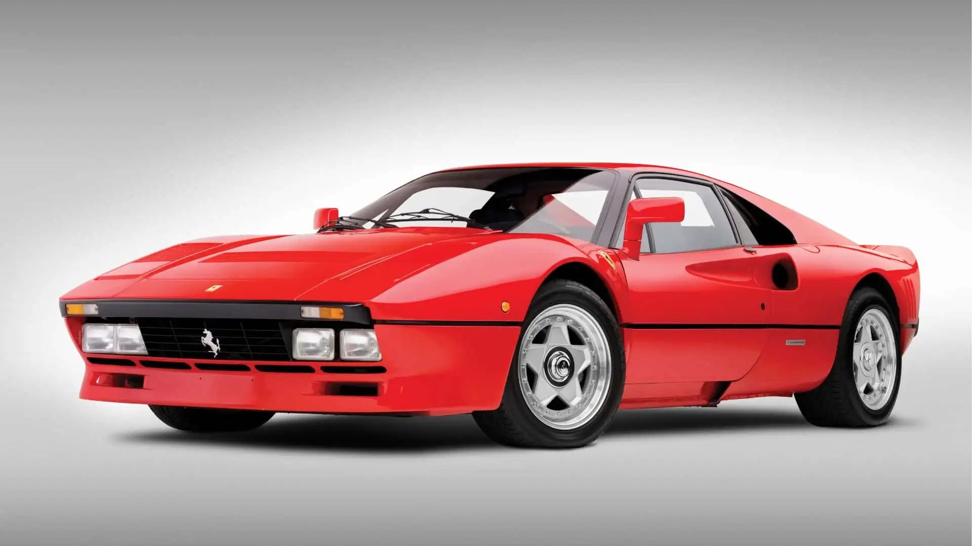 https://cdn.motor1.com/images/mgl/8A3jr2/s1/ferrari-288-gto.webp