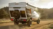 Rossmönster Baja Trail 72 (2026) auf Ford F-350