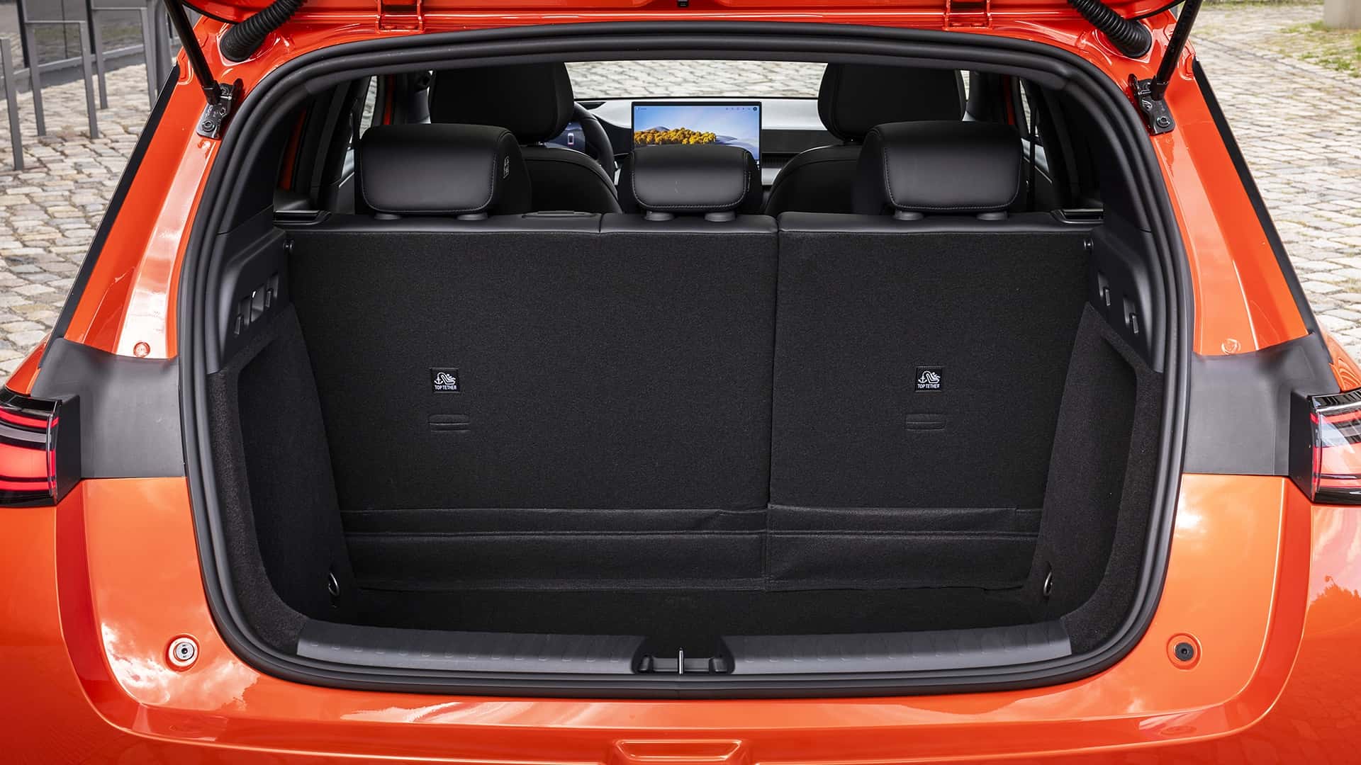 BYD Dolphin G DM-i: híbrido chega em junho e será flex no Brasil