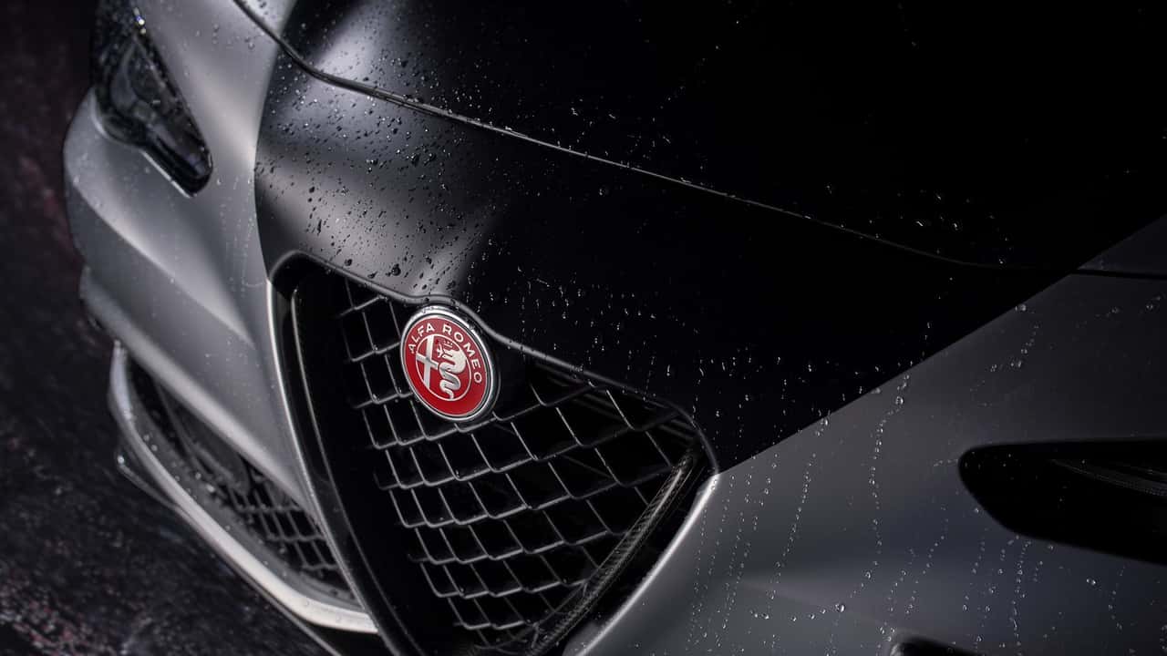 Alfa Romeo Giulia Quadrifoglio Luna Rossa