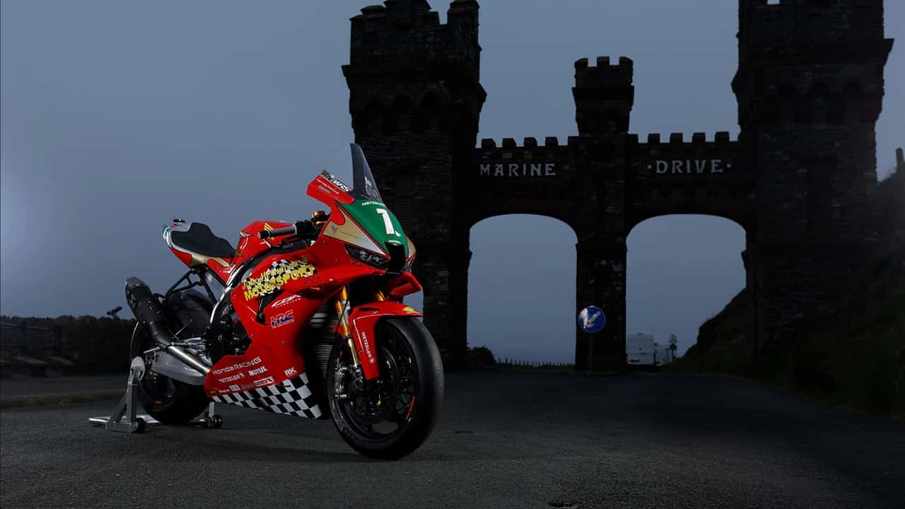 IOM TT Legend John McGuinness Honored by Honda on His 30th TT Anniversary
