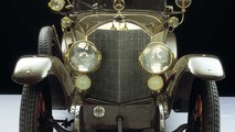 Histoire des calandres Mercedes de la 1900 35 PS à l'EQS