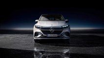 Mercedes-EQ. EQS SUV. Exterior, foto de estudio, blanco diamante. Línea AMG