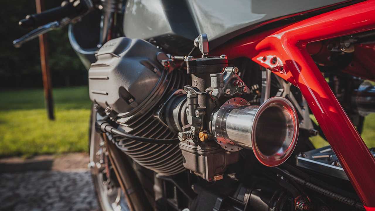 Moto Guzzi 1000 SP Enzo 1979