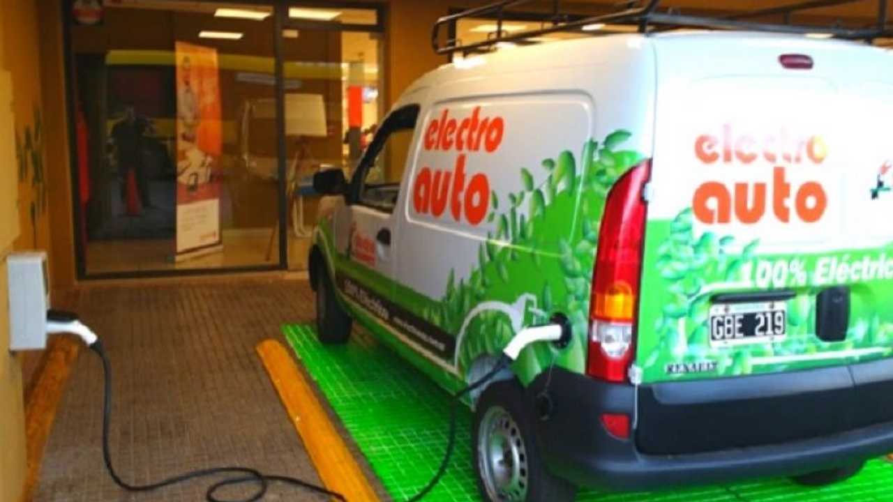 Uno de los trabajos del INTI en temas de Retrofit ha sido con la empresa misionera Electroauto S.A.