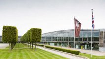 La fabbrica Rolls-Royce di Goodwood