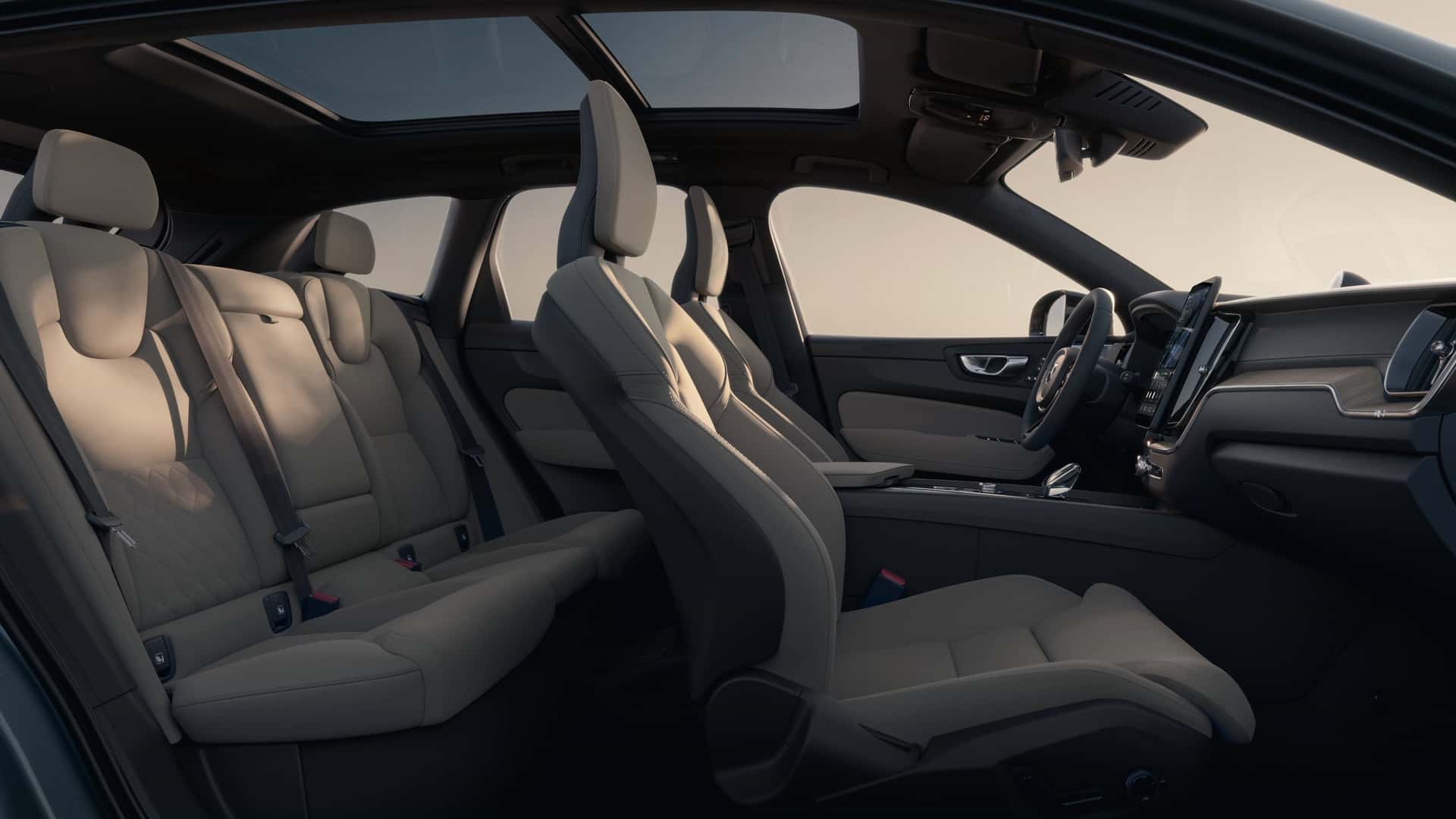 https://cdn.motor1.com/images/mgl/8AYeRv/s1/2026-volvo-xc60.jpg