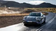 Porsche Taycan GTS 2025
